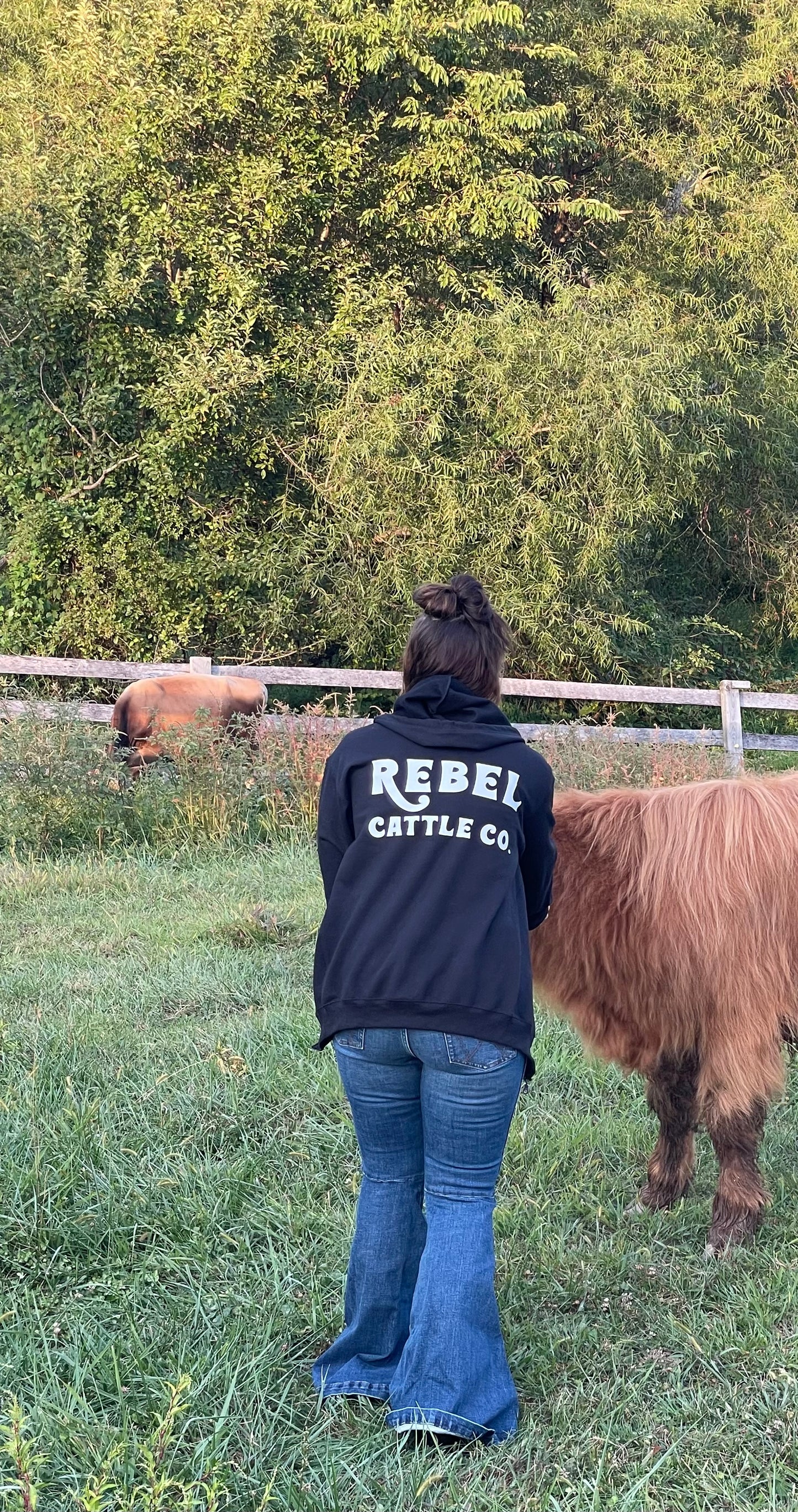 Rebel Cattle Logo Zip