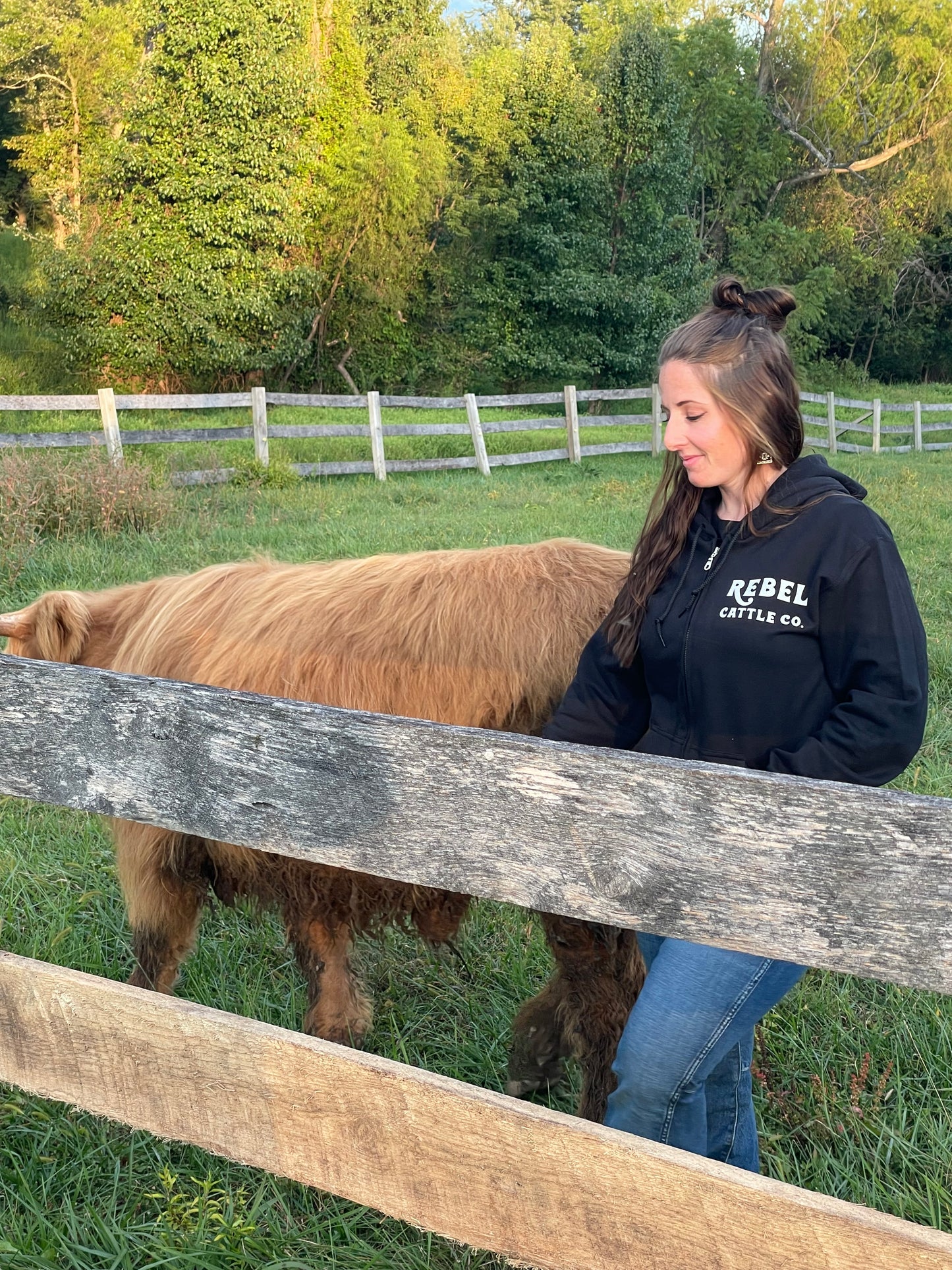 Rebel Cattle Logo Zip